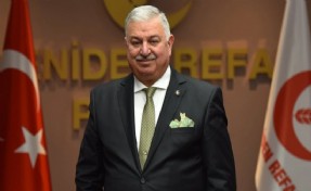 AK Parti'ye geçeceği iddia edilen vekilden açıklama: Saat ve gün verdi