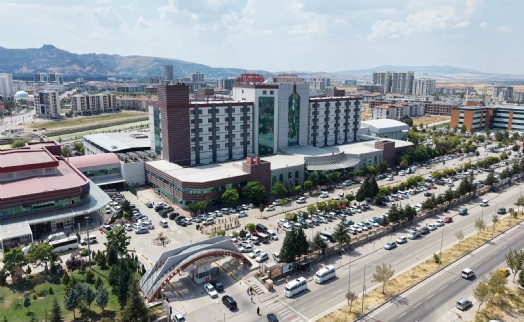 Afyon’da reçeteli ilaç operasyonu: 15 gözaltı