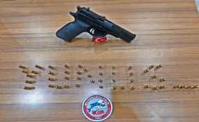Afyonkarahisar’da asayiş operasyonu: 25 kişi yakalandı