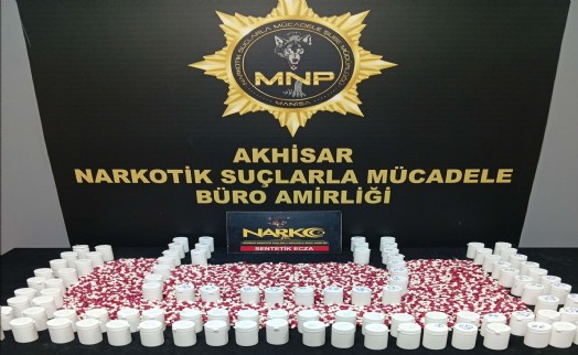 Akhisar’da uyuşturucu operasyonu: 5 bin 47 sentetik hap ele geçirildi