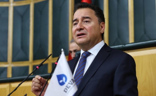Ali Babacan: 'Ne oldu da bir yıl içinde üçüncü okul saldırısını görüyoruz?'
