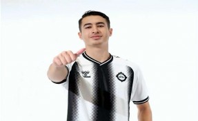 Altay'dan üç imza daha