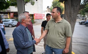 Başkan Eşki Yeşilova’da vatandaşla buluştu