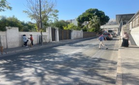 Bayraklı’da ölümle burun buruna: Yayalar her gün tehlike altında