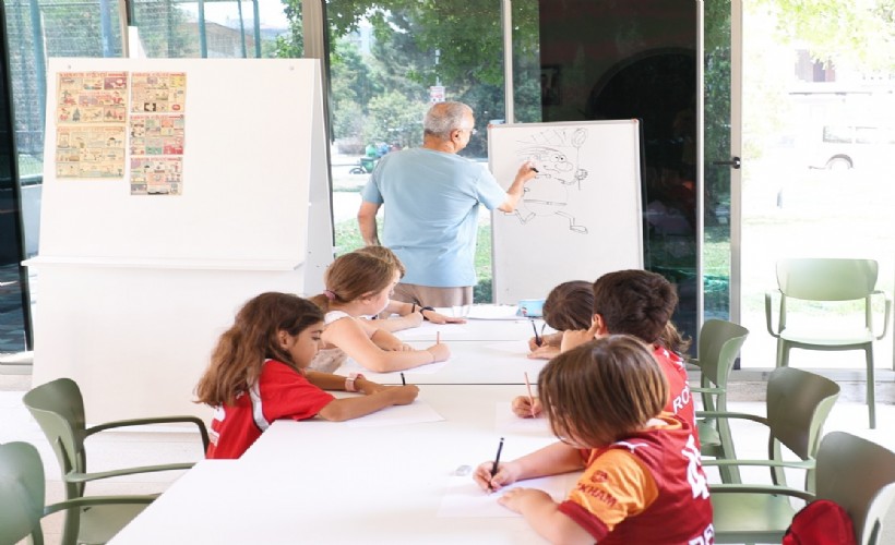 Bayraklı’da çocuklar yaz okulu atölyelerinde buluştu