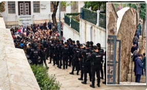 Belediyeyi sattılar, arka kapıdan kaçtılar