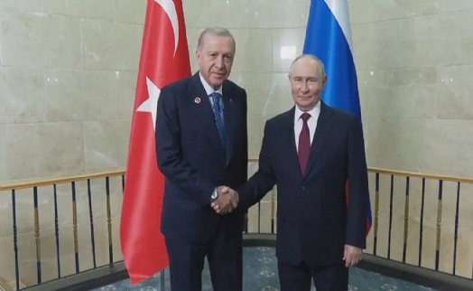Bişkek’te kritik görüşme: Erdoğan ve Putin buluştu