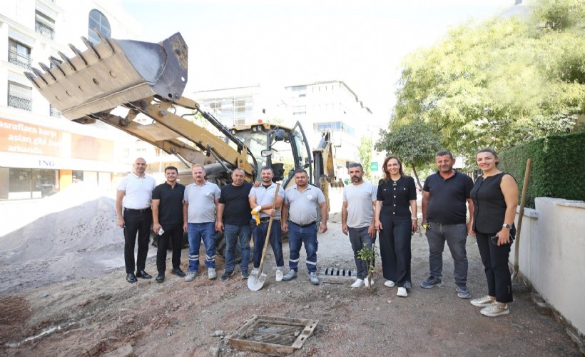 Bostanlı Cemal Bülbül Sokak’ta dönüşüm sürüyor: Başkan Ünsal’dan saha mesaisi