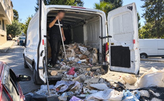 Buca Belediyesi’nden 7/24 moloz nöbeti