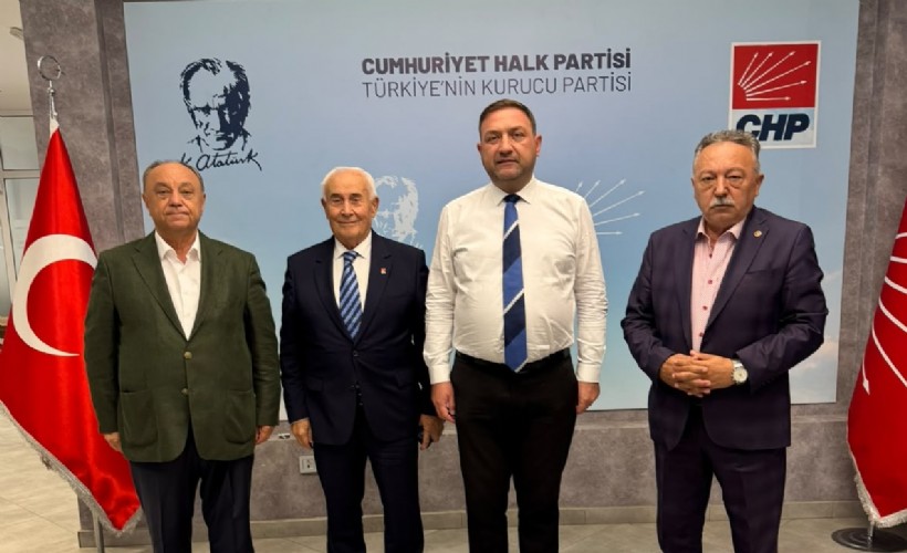 CHP İzmir il başkanları zirvesinden net mesaj!