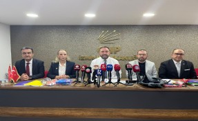 CHP İzmir’den eğitim alarmı: Çanta 2 bin 500, toplam fatura 10 milyon!