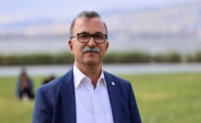 DEM Partili Akın'dan İzmir Körfezi için TBMM’de 11 soruluk önerge