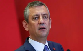 Özel'den Melih Gökçek soruşturmasına ‘kayıkçı kavgası’ çıkışı: 'Tutuklu yargılayacaksın'