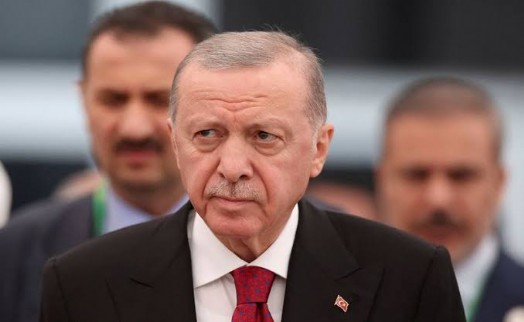 Erdoğan NATO zirvesinde liderlere hediye ettiği silahla ilgili ilk kez konuştu