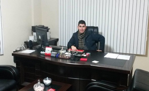 Yeniden Refah Partili eski ilçe başkanı evinde silahla vurulmuş halde ağır yaralı bulundu