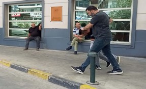 Evinin önünde 40 gram zehirle yakalandı