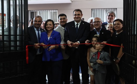Güç'ten, YENİ Parti Karabağlar İlçe Başkanlığı açılışında iktidar mesajı: 'Bu yürüyüşü kimse durduramayacak'