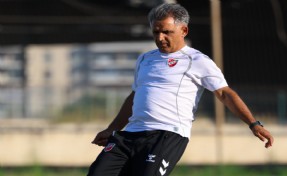 Hayal kırıklığı yaratan Kaf-Kaf'ta Basatemür'den taraftara söz!