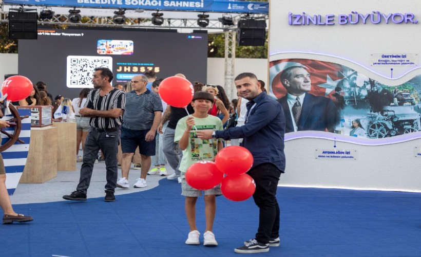İEF'de fuarın kalbinde belediye sokağı hareketliliği