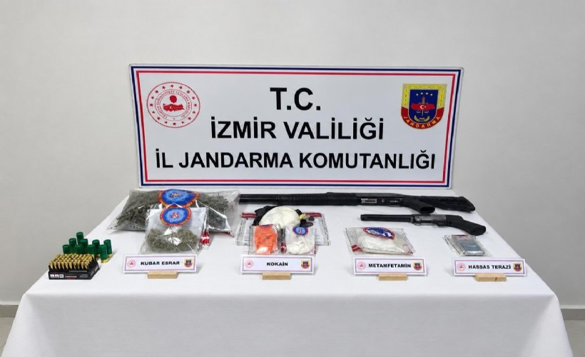 İzmir'de uyuşturucu operasyonunda 1 kilo kokain ele geçirildi; 8 gözaltı