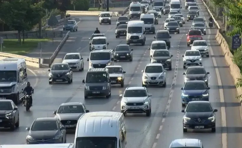 İzmir'in ürettiği sera gazının yüzde 40'ı trafikten geliyor!