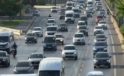 İzmir'in ürettiği sera gazının yüzde 40'ı trafikten geliyor!
