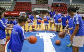 İzmir’de Kış Spor Okulları için kayıt zamanı