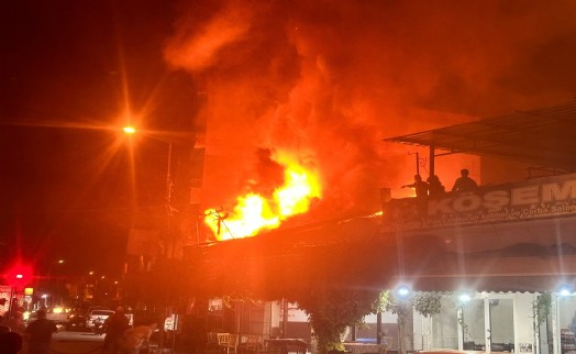 İzmir’de ekmek fırınında yangın