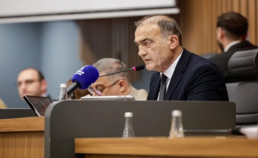 Karabağlar’da 80 hektarlık alan tartışması: Büyükşehir’den Kaya’ya yanıt