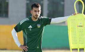 Karşıyaka'dan orta saha hamlesi