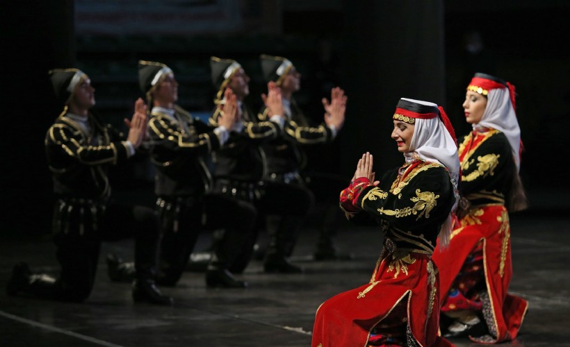 Karşıyaka’da halk dansları kurslarına rekor kayıt!