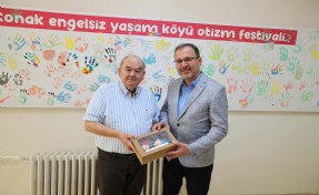 Kasapoğlu: Sayın Özfatura İzmir'in hafızasında daima saygıyla anılacak