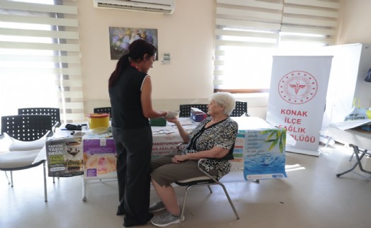 Konak’ın ‘İleri Yaş’ üyelerine ücretsiz sağlık taraması