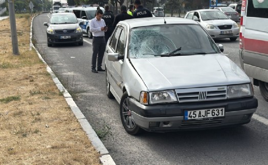 Kütahya’da otomobilin çarptığı 2 yaya, yaralandı