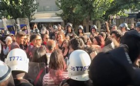 LGBTİ açıklamasına polis müdahalesi: İzmir Barosu’ndan gözaltı ve darp tepkisi