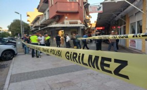 Manisa'da kuyumcuda silahla 2 kişiyi yaralayan soygun şüphelisi tutuklandı