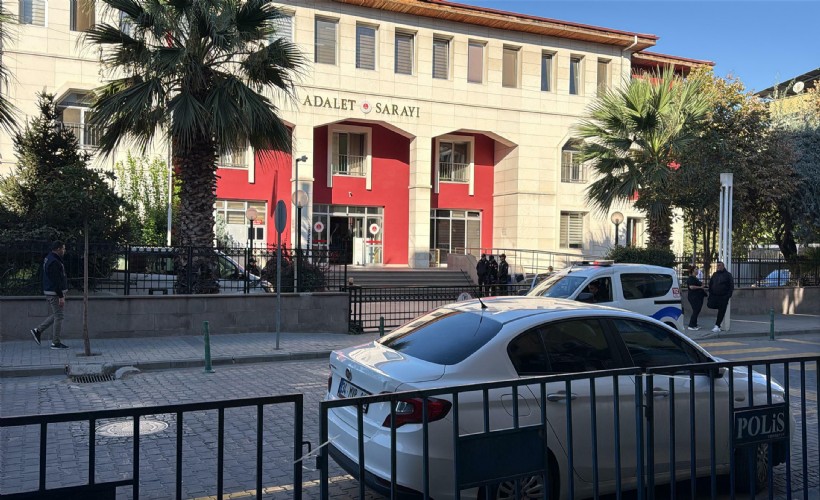Manisa'daki okul saldırısı: Saldırgan dahil 10 kişi adliyeye sevk edildi