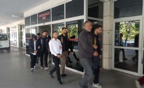 Manisa merkezli 12 ilde yatırım ve fon dolandırıcılığı yapan çeteye operasyon