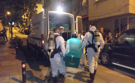 Manisa’da kötü koku ihbarı korkunç gerçeği ortaya çıkardı