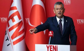 Manisa’da oyunu kullanan Özgür Özel, YENİ Parti’nin yeni sistemini anlattı