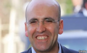 Mehmet Şimşek'ten vatandaşa kötü haberler: Yüksek enflasyon devam edecek!