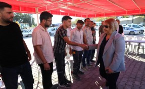 Menderes Belediyesi Başkan Vekili Şen saha personeliyle buluştu