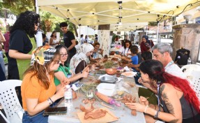 Menemen Çömlek Festivali'nde örnek hareket