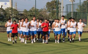 Menemen FK'da iki veda
