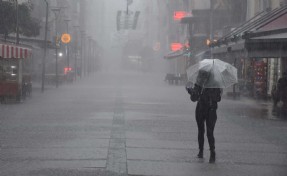 Meteoroloji'den İzmir'in 9 ilçesine sağanak yağış uyarısı