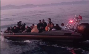 Milas açıklarında 23 kaçak göçmen yakalandı