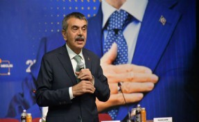 Öğretmenlere kıyafet düzenlemesi: Yusuf Tekin'den açıklama