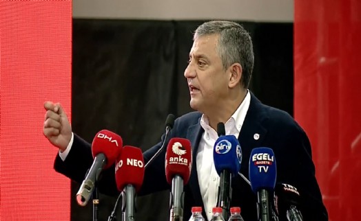 Özel İzmir'den açıkladı: YENİ Parti’nin üye sayısı kaç oldu?