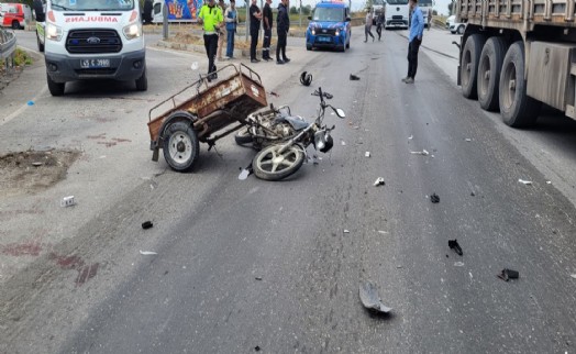 TIR ile çarpışan sepetli motosikletin sürücüsü hayatını kaybetti