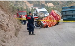 Traktörün altında kalan sürücü hayatını kaybetti